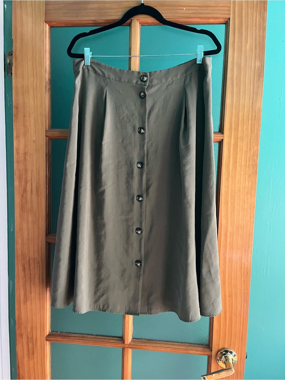 Simons Olive Button-Down Midi Skirt
